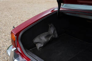 Bild 21/50 von Jaguar XJ 6 C 4.2 (1976)