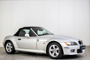 Bild 48/50 von BMW Z3 2.0 (2000)