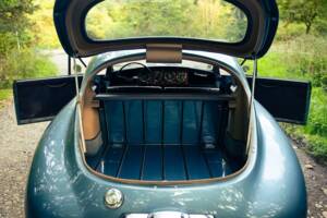 Immagine 26/49 di Aston Martin DB 2/4 Mk I (1953)