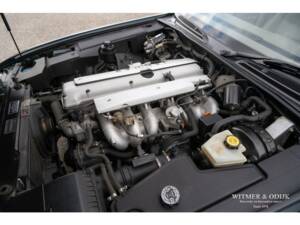 Bild 31/34 von Jaguar XJ6 3.2 Executive (1997)