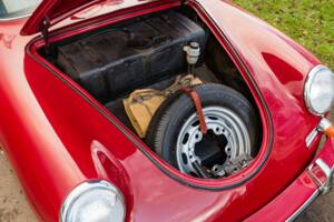 Image 40/50 de Porsche 356 B 1600 Super 90 (1960)