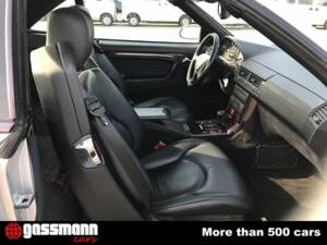 Image 11/15 of Mercedes-Benz SL 320 (2000)