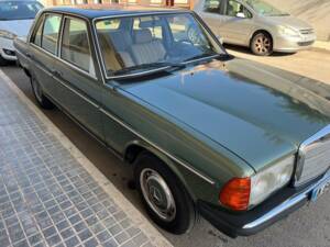 Afbeelding 5/8 van Mercedes-Benz 300 D (1982)
