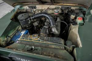 Image 35/50 of Land Rover 109 (1978)