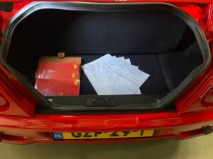 Afbeelding 40/42 van Ferrari 550 Maranello (1998)