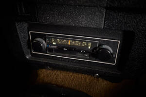 Immagine 51/98 di Volvo 244 DL (1975)