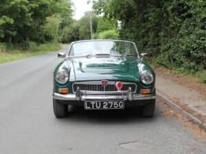 Imagen 2/20 de MG MGC (1968)