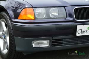 Bild 40/50 von BMW 320i (1994)