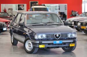 Image 1/29 of Alfa Romeo Giulietta 1.8 (1983)