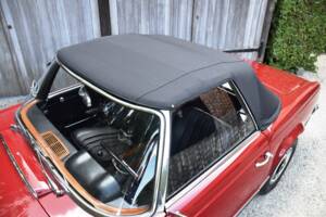 Image 21/45 de Mercedes-Benz 230 SL (1964)