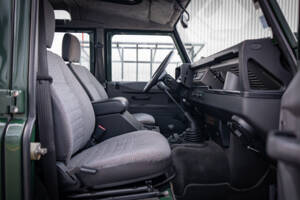 Image 23/40 of Land Rover Defender 110 300Tdi (1996)