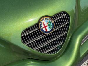 Bild 4/43 von Alfa Romeo Spider 2.0 Twin Spark 16V (1995)