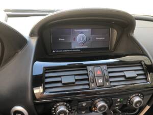 Bild 10/22 von BMW M6 (2006)