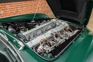 Bild 9/50 von Aston Martin DB 6 (1967)