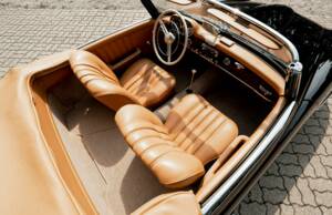 Image 22/42 of Mercedes-Benz 190 SL (1961)