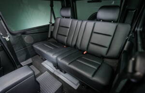 Image 18/32 de Mercedes-Benz G 500 (SWB) (2012)
