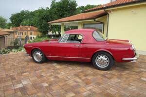 Bild 12/37 von Alfa Romeo 2600 Spider (1966)
