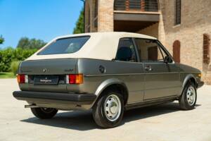 Image 11/50 de Volkswagen Golf Mk I Convertible 1.1 (1980)