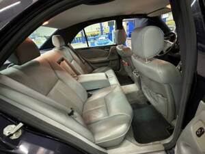 Afbeelding 8/12 van Mercedes-Benz E 300 Turbodiesel (1998)