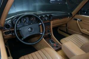 Image 13/50 de Mercedes-Benz 420 SL (1987)