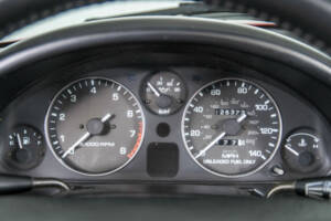 Immagine 15/50 di Mazda MX-5 1.6 (1990)
