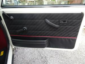 Immagine 38/43 di Mini Cooper 1,3i (1995)