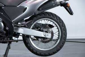 Immagine 10/50 di Aprilia DUMMY (2004)