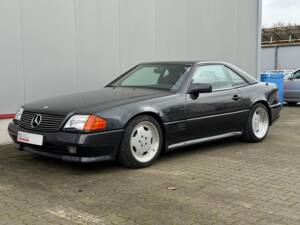 Imagen 5/46 de Mercedes-Benz 500 SL 6.0 AMG (1992)