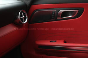 Imagen 27/36 de Mercedes-Benz SLS AMG Roadster (2012)