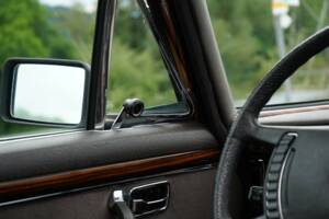 Afbeelding 14/89 van Mercedes-Benz 300 SEL 6.3 (1972)