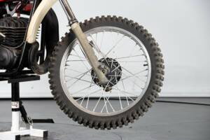 Bild 23/49 von Montesa Cappra 250 VB (1975)