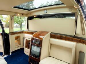 Bild 22/50 von Rolls-Royce Silver Spur Park Ward (1999)