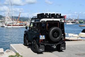 Image 26/70 of Land Rover Defender 90 TD4 (2007)