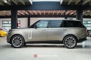 Image 10/25 of Land Rover Range Rover D350 (2022)
