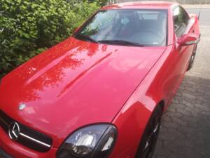 Image 23/25 of Mercedes-Benz SLK 320 (2003)