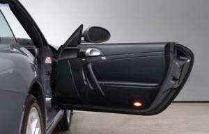 Bild 22/38 von Porsche 911 Carrera 4 (2011)