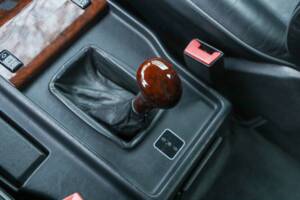 Bild 20/50 von Mercedes-Benz 500 GE (1993)