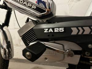 Image 3/9 of Zündapp DUMMY (1982)