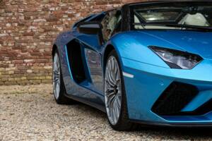 Image 39/50 of Lamborghini Aventador S (2018)