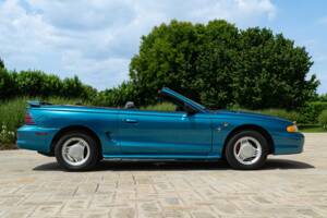 Image 6/50 of Ford Mustang (1994)