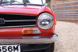Image 37/50 de Triumph TR 6 (1973)