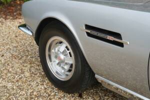 Bild 20/50 von Aston Martin V8 (1974)