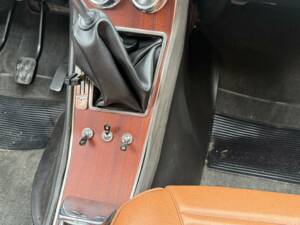 Image 50/53 of Alfa Romeo 1750 GT Veloce (1971)