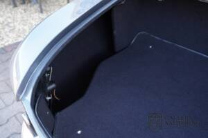 Bild 23/50 von Ferrari 330 GT 2+2 (1965)