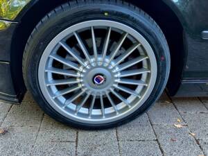 Image 8/21 of ALPINA B3 3.3 Allrad Touring (2002)