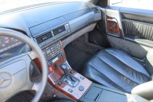 Image 13/39 of Mercedes-Benz SL 320 (1994)