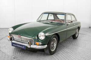 Image 18/50 de MG MGB GT (1966)