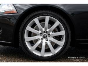 Immagine 22/34 di Jaguar XK 4.2 (2006)