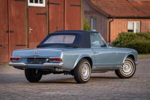 Bild 14/69 von Mercedes-Benz 230 SL (1967)
