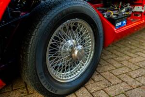 Image 49/50 de Jaguar E-Type (1969)